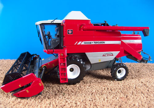 DieCast, Massey Ferguson Activa Combine