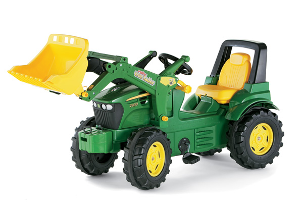 John Deere 7930 with loader