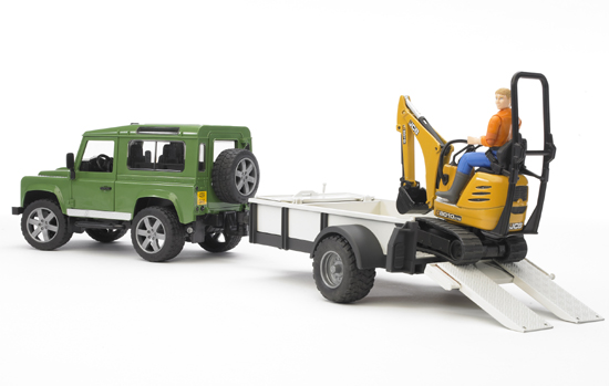 Land Rover Defender with Trailer, JCB Excavator Worker