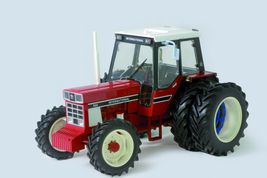 DieCast, IH 955 (Dual Wheels)